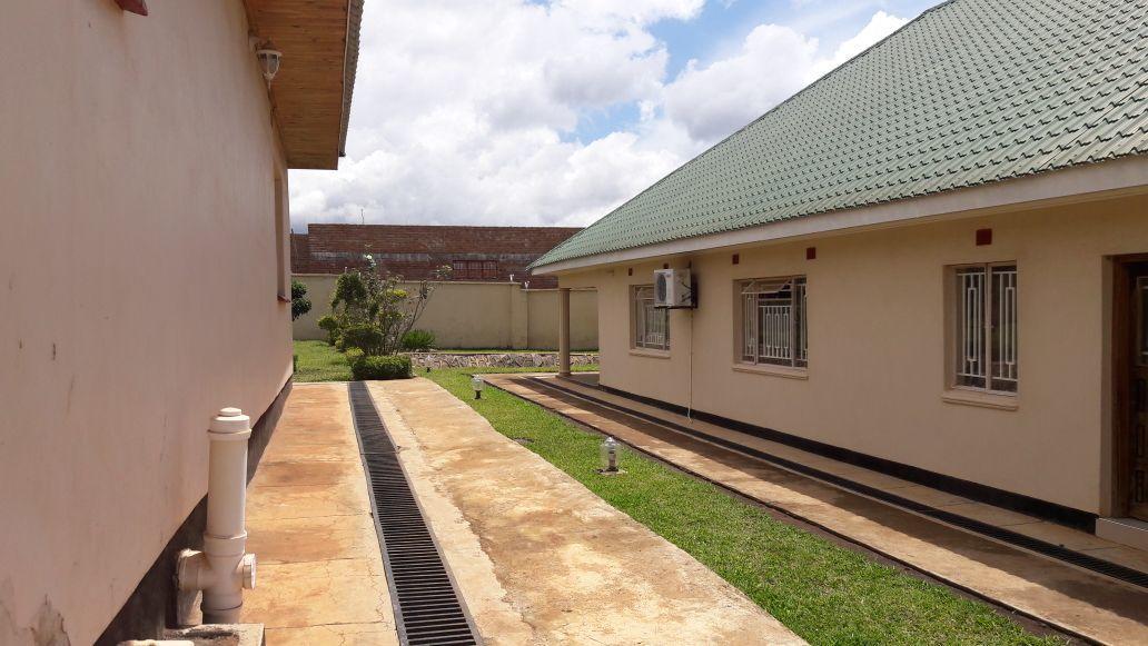 Emmaculate Lodge Mzuzu Exterior foto